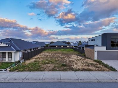 9 Eltham Crescent, Piara Waters WA 6112