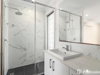 4 Fin Place, Willetton WA 6155