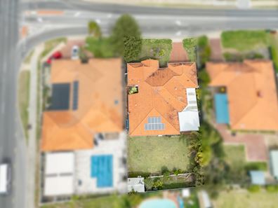 4 Chelmsford Avenue, Port Kennedy WA 6172