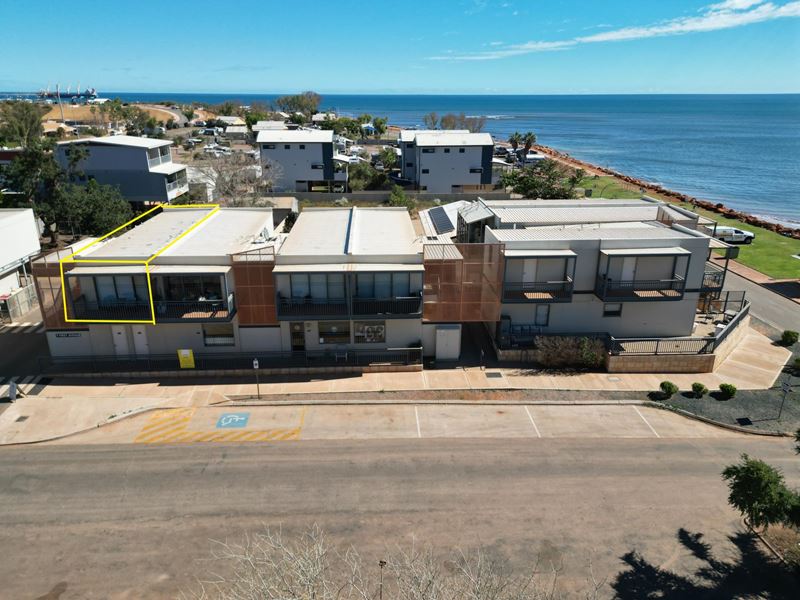 10 / 9 First Avenue, Onslow