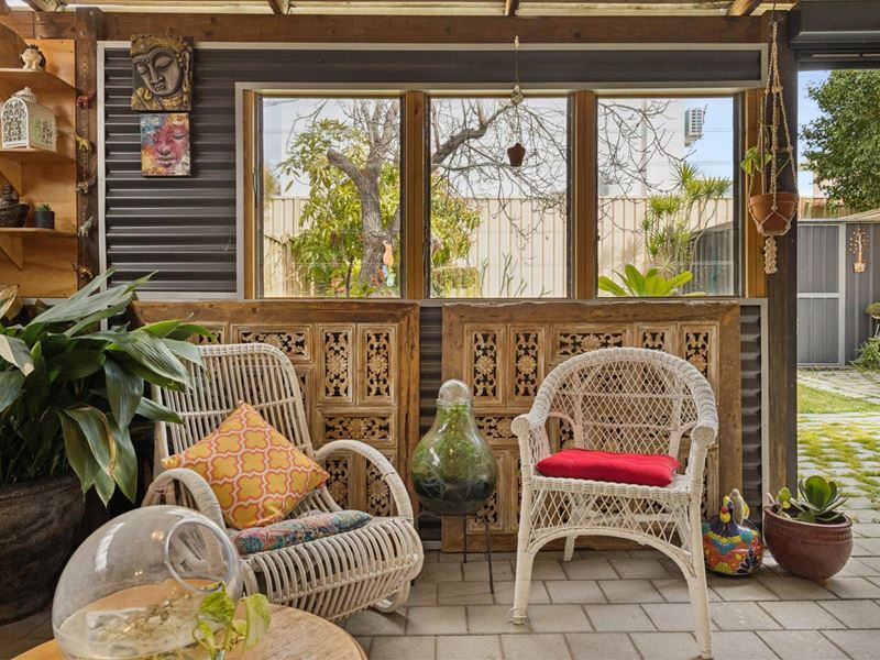 11B Watkins Street, Fremantle WA 6160