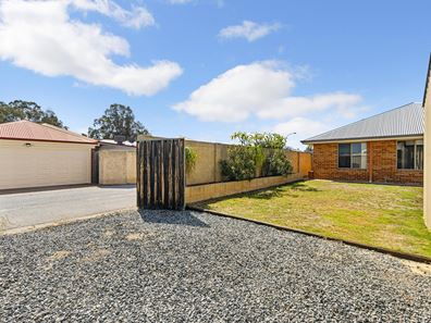5 Halpin Circle, Ellenbrook WA 6069
