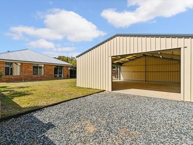 5 Halpin Circle, Ellenbrook WA 6069