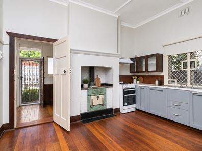 86 Stuart Street, Maylands WA 6051