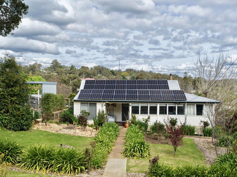 8 Forrest Street, Bridgetown WA 6255