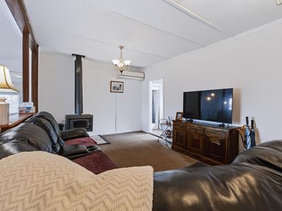 8 Forrest Street, Bridgetown WA 6255
