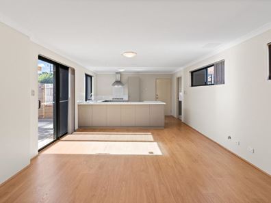 70 Shelbred Way, Westminster WA 6061