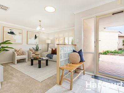 15A Justicia Close, Woodvale WA 6026