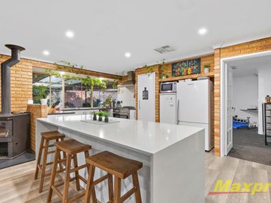 27 Innamincka Road, Greenmount WA 6056