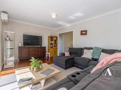315 Spencer Road, Thornlie WA 6108
