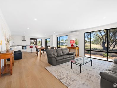 19 Hope Street, Beverley WA 6304