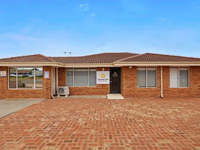 70 Farrington Road, Leeming WA 6149