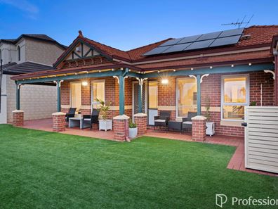 11 Stonewall Circuit, Landsdale WA 6065