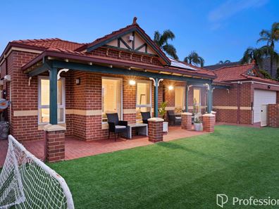11 Stonewall Circuit, Landsdale WA 6065