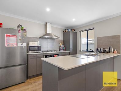 7 Kenchuto Way, Southern River WA 6110