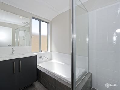 8 Luton Way, Wellard WA 6170