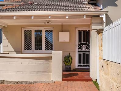2 Campsie Street, North Perth WA 6006