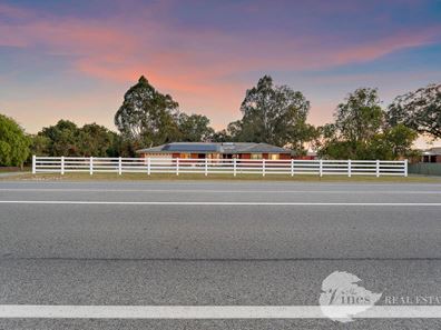 99 Apple Street, Upper Swan WA 6069
