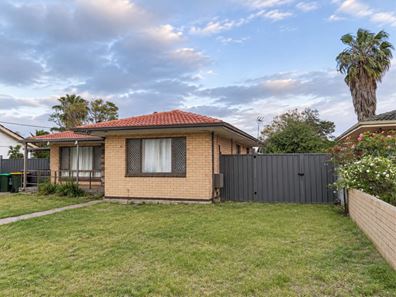 459 Abernethy Road, Cloverdale WA 6105