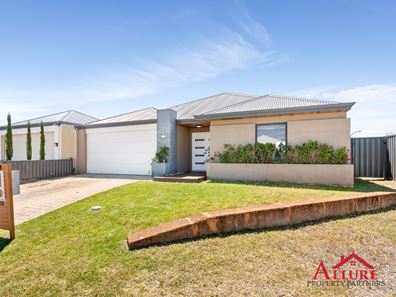 18 Copper Road, Byford WA 6122