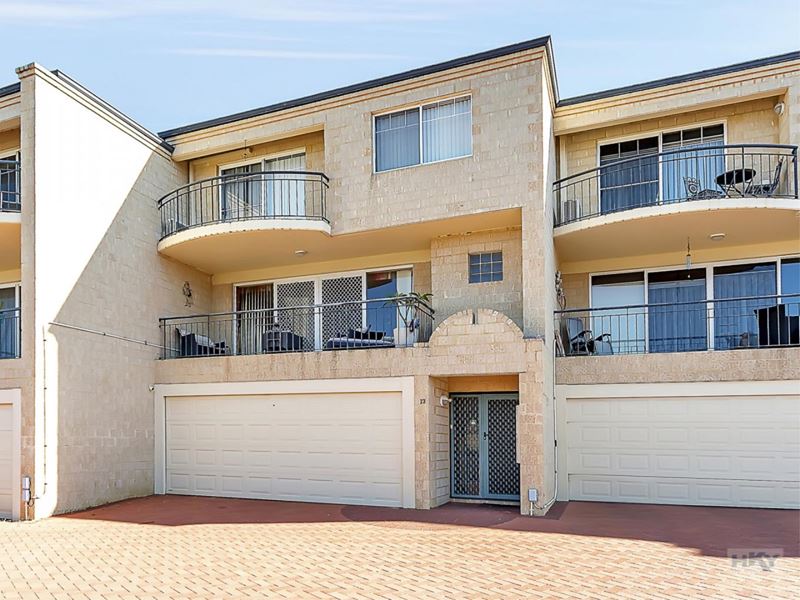 13/5 Spyglass Grove, Connolly WA 6027