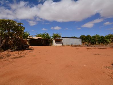 472 South River Road, Carnarvon WA 6701