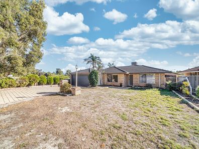 1 Brookside Gardens, Caversham WA 6055