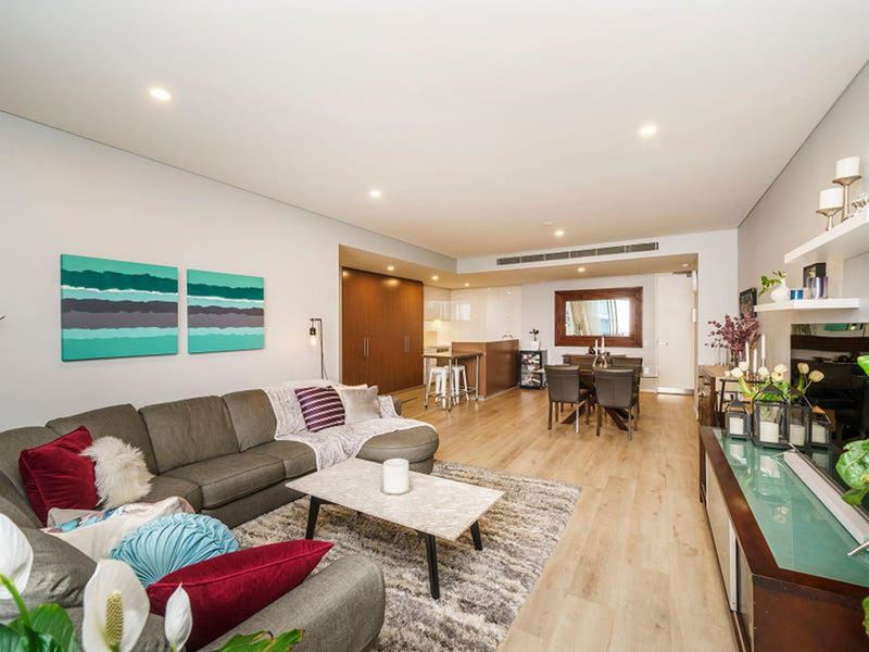 507/2 Moreau Parade, East Perth