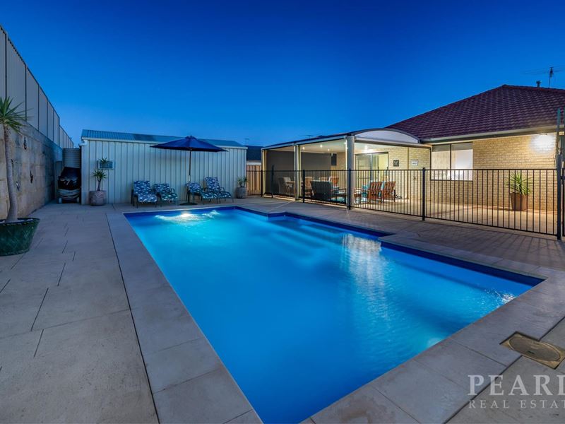 56 Hampshire Drive, Jindalee WA 6036