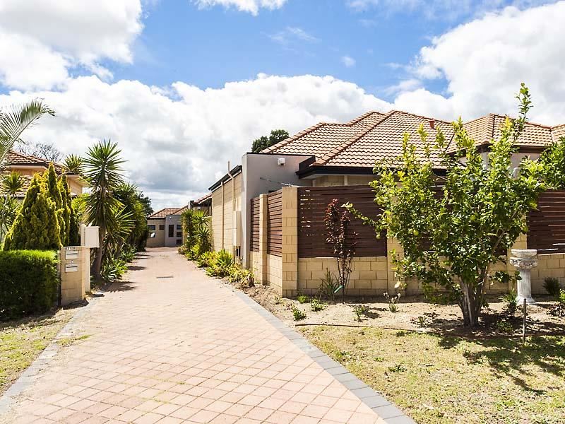 31C Eastbourne Crescent, Nollamara WA 6061