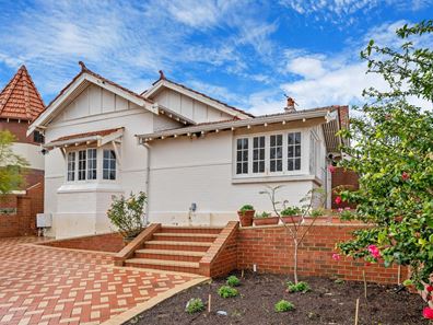 36 DALKEITH ROAD, Nedlands WA 6009