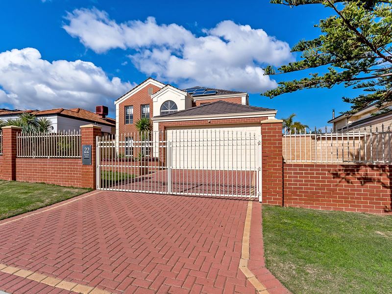 22 Rochester Drive, Mindarie WA 6030