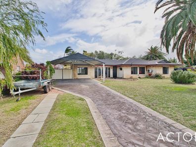 21 Haselmere Circus, Rockingham WA 6168