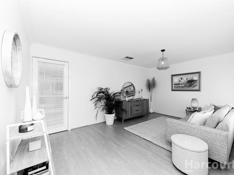 7 Rosebud Place, Halls Head WA 6210