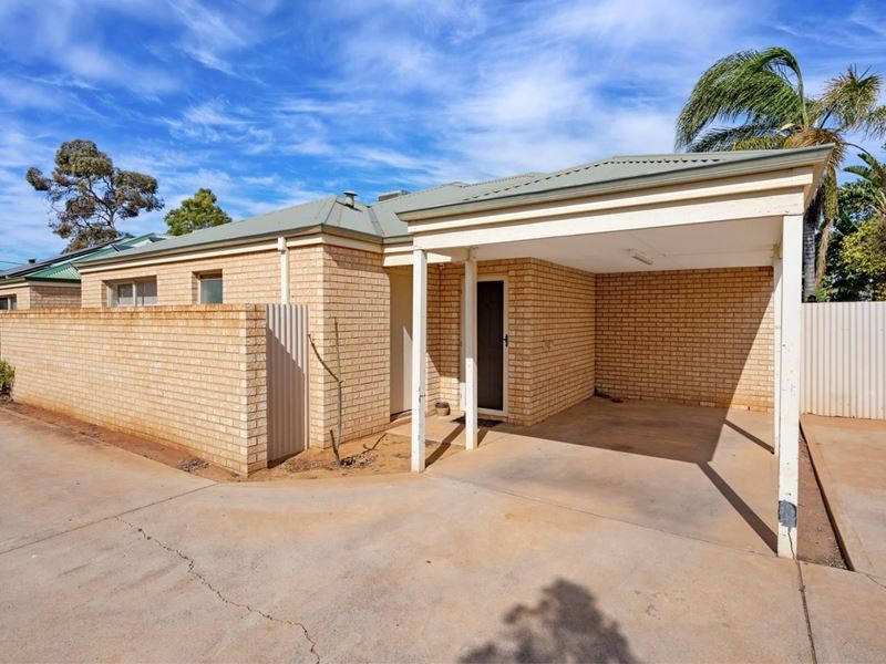 2/204 Macdonald Street, Kalgoorlie