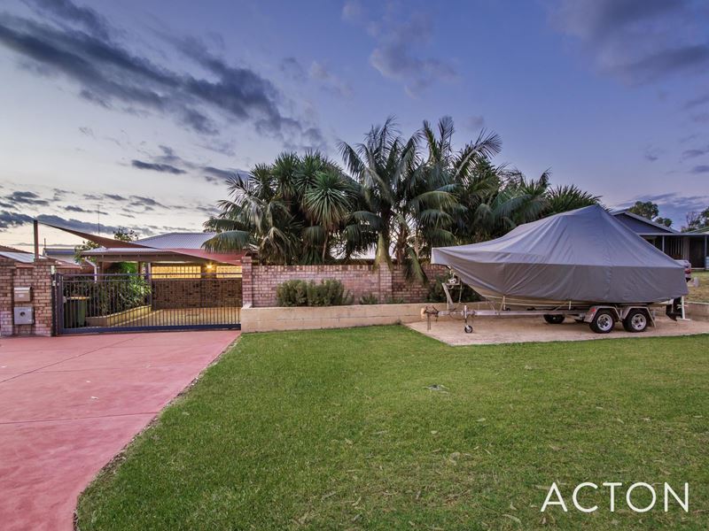 24 Madora Beach Road, Madora Bay