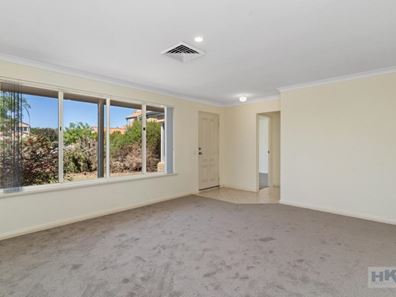 10 Watervista Close, The Vines WA 6069