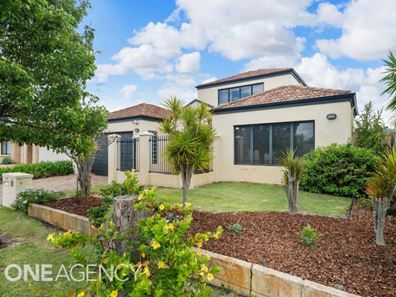 15 Aviemore Green, Canning Vale WA 6155