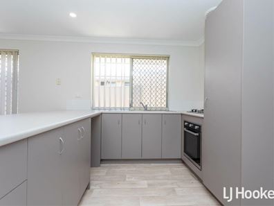 18 Holmes Street, Southern River WA 6110