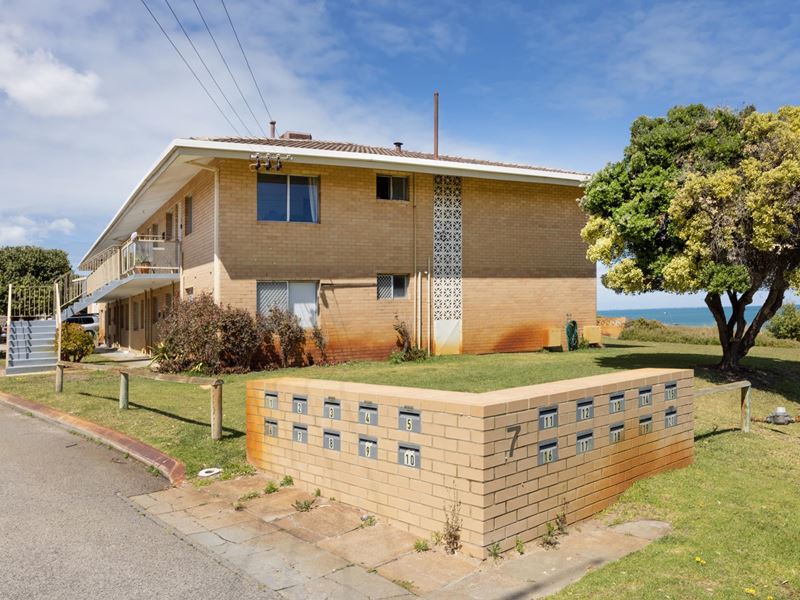 15/7 Ventnor Street, Scarborough