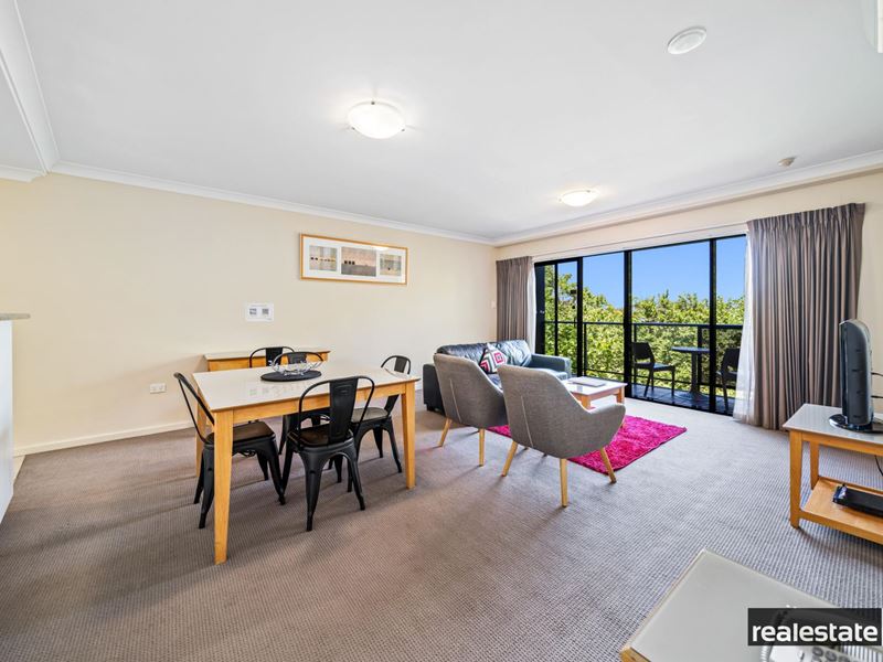 413/126 Mounts Bay Road, Perth