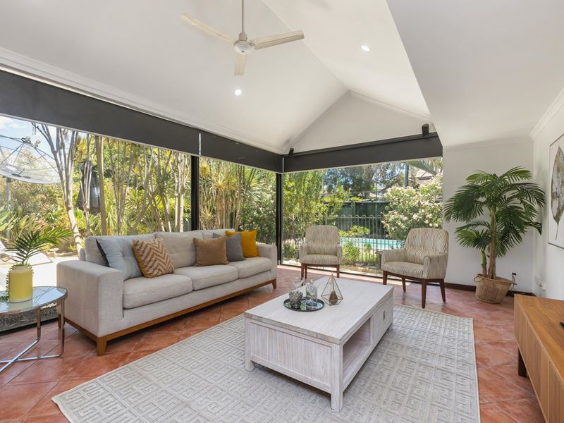 18 HARRY WAY, Willetton