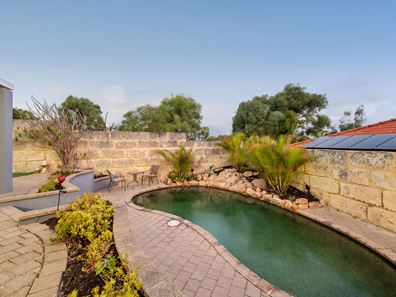 19 Mackerel Court, Sorrento WA 6020