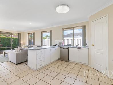 42 Armada Street, Bayswater WA 6053