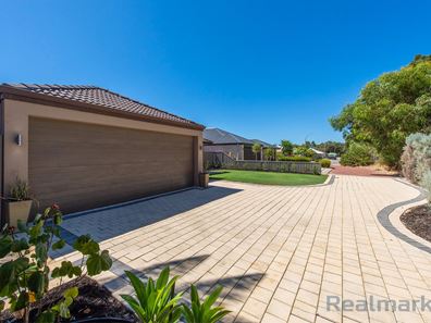 1 Jiri Lane, Wannanup WA 6210