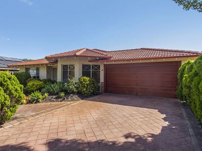 39 Brennan Avenue, Canning Vale WA 6155