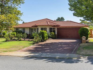 39 Brennan Avenue, Canning Vale WA 6155