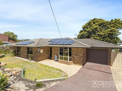 42 Cook Avenue, Hillarys WA 6025