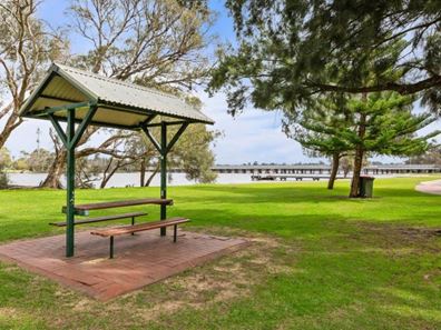 11/5-7 Neville Street, Bayswater WA 6053