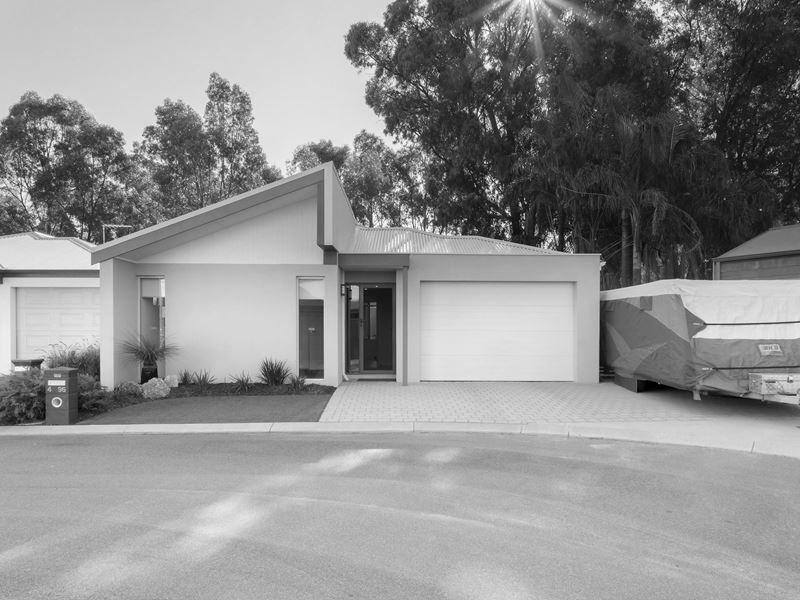 4/96 Bortolo Drive, Greenfields